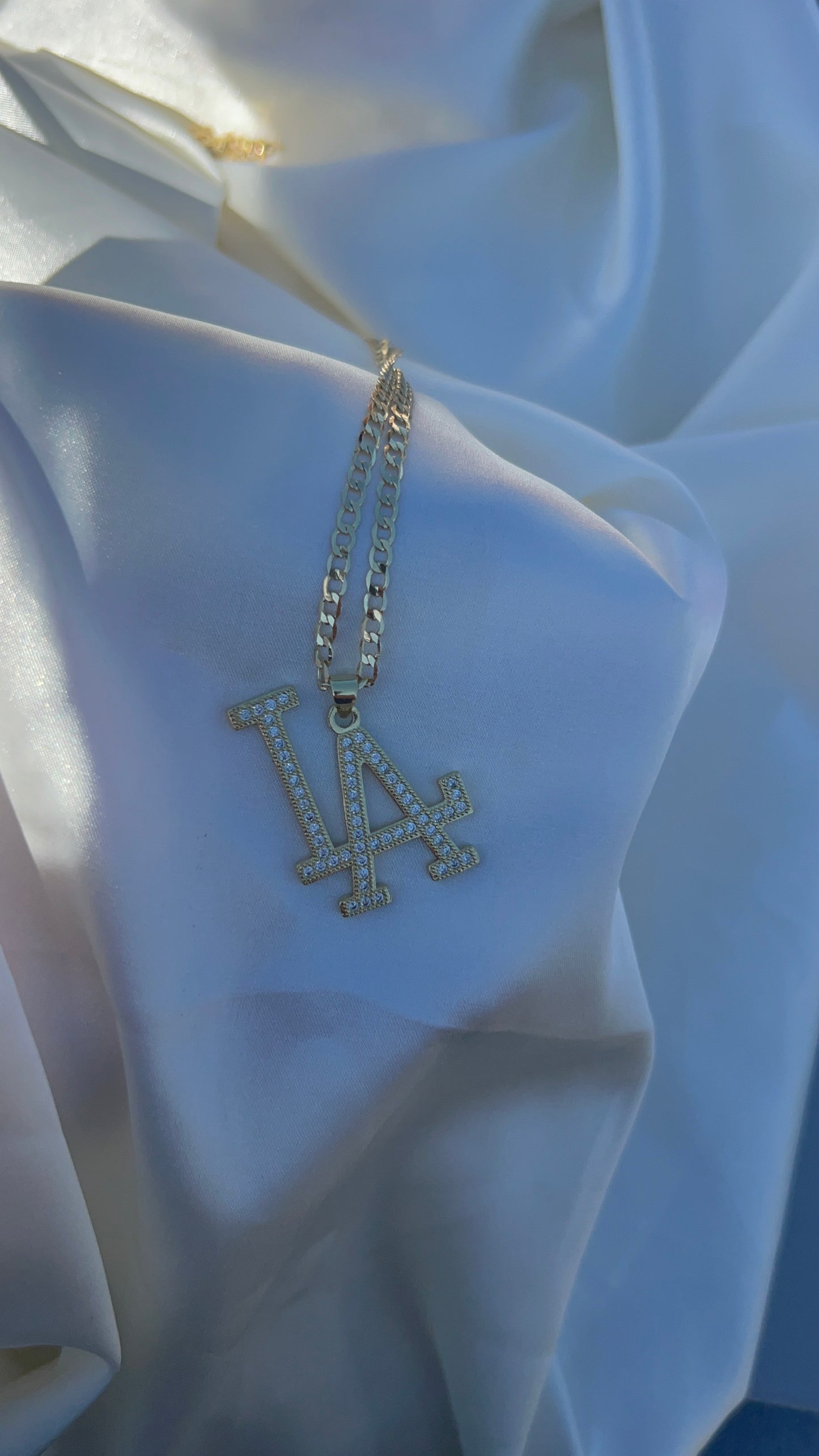 Big LA necklace