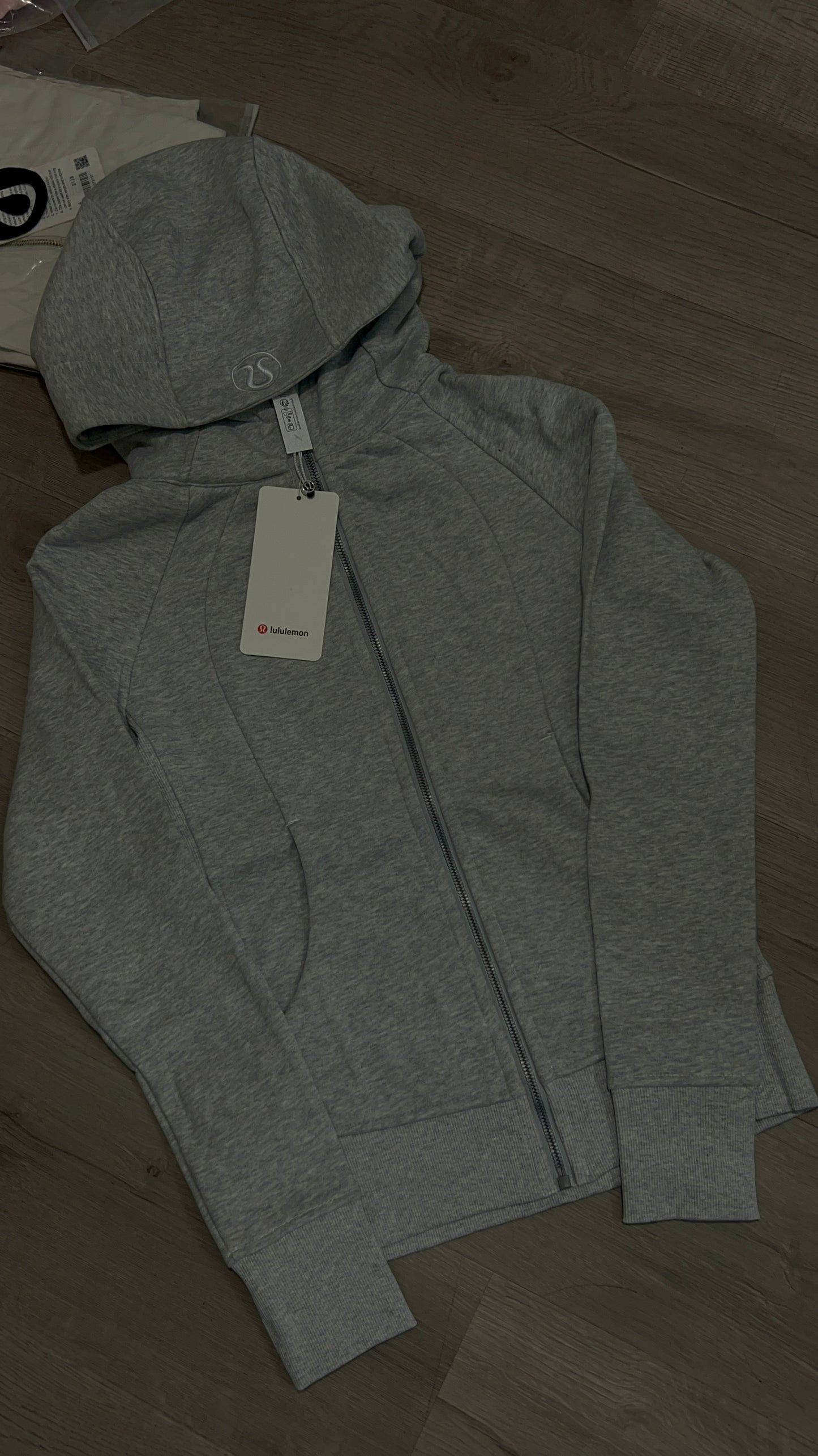 Grey silver zip scuba