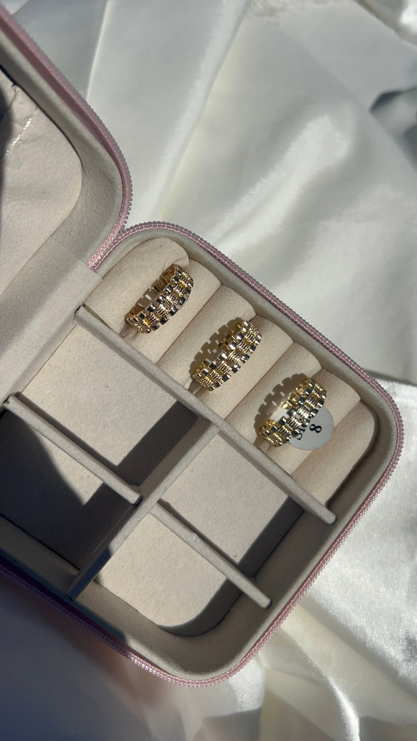 Rolex ring