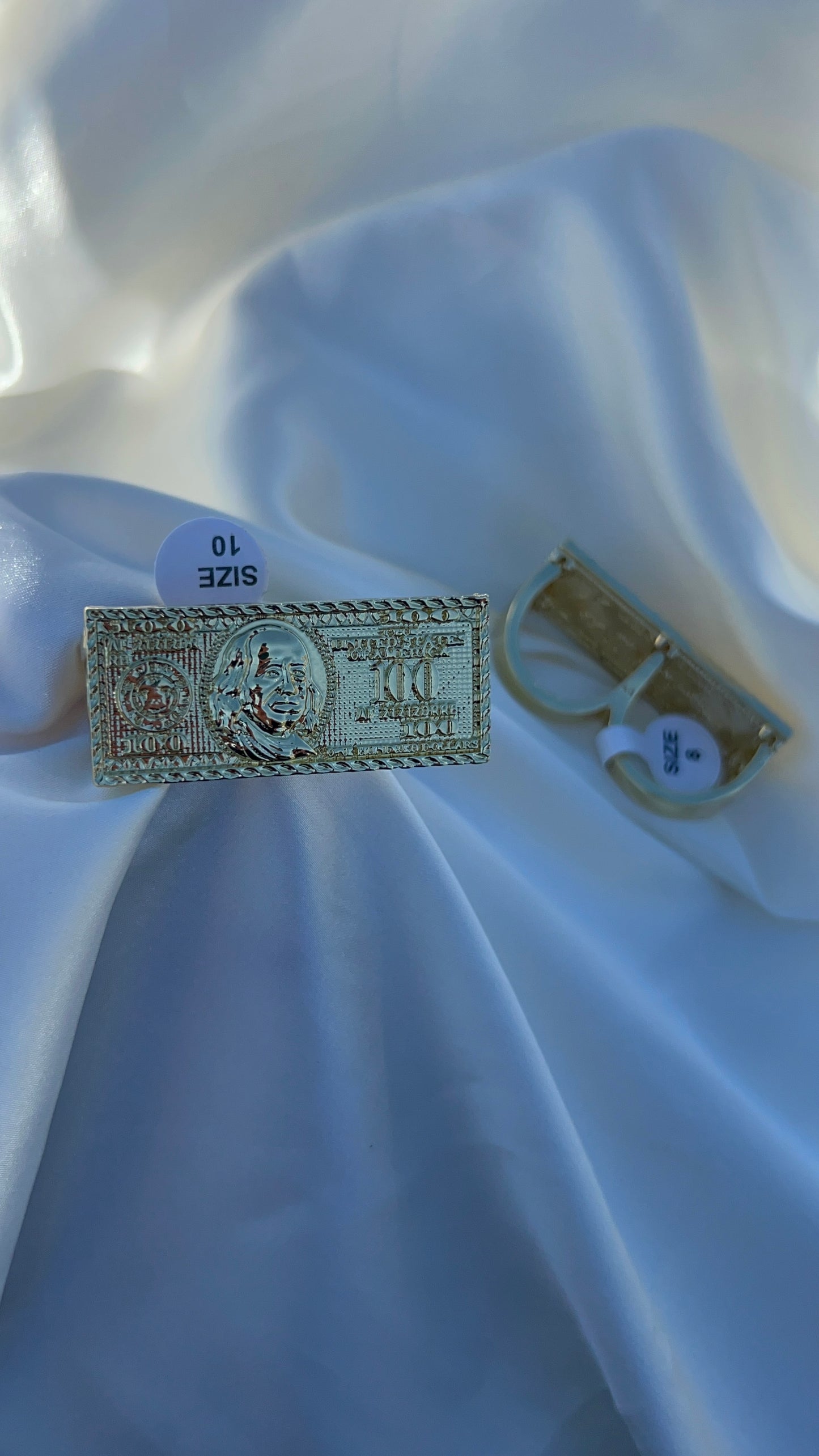 100 money ring