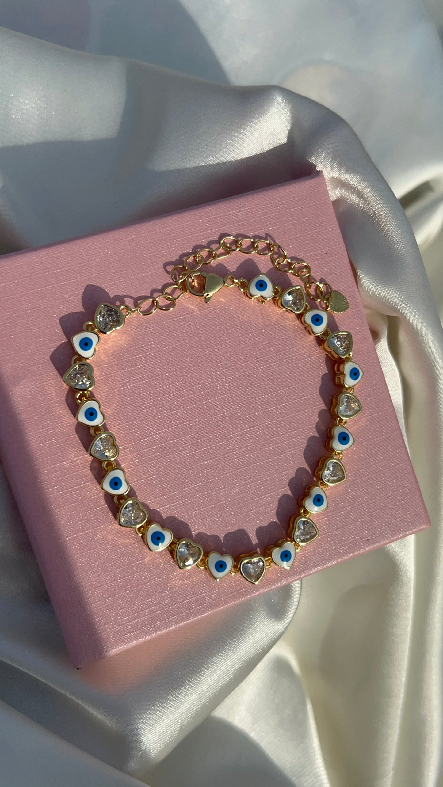 Heart bling evil eye bracelet